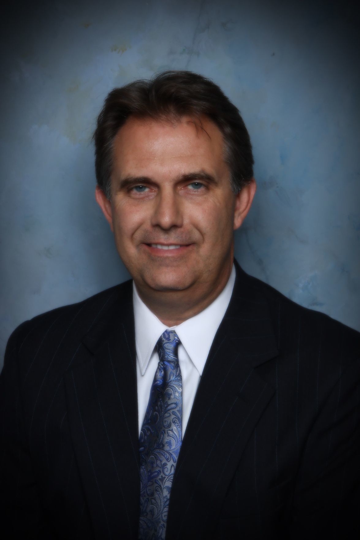 Lincoln advisor Brian Luther earns RICP designation